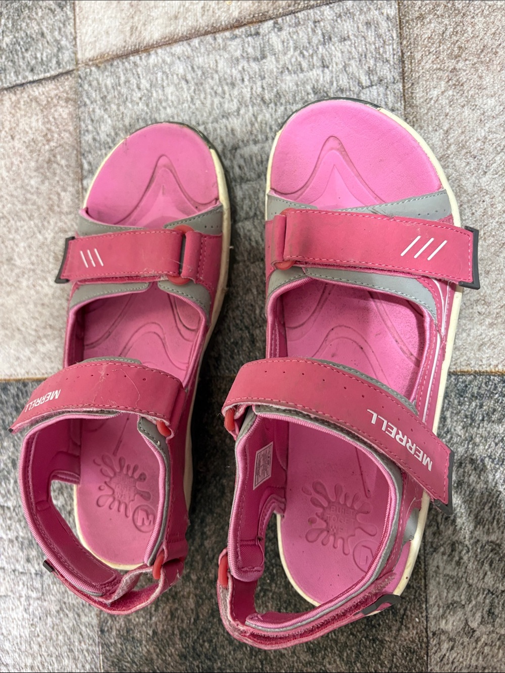 Merrell pink sandals junior girls 7 women’s 9